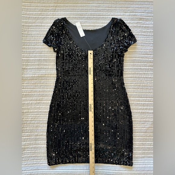 White House Black Market Black Sequin Chem, Style 570275634, Small, NWT - Picture 13 of 14